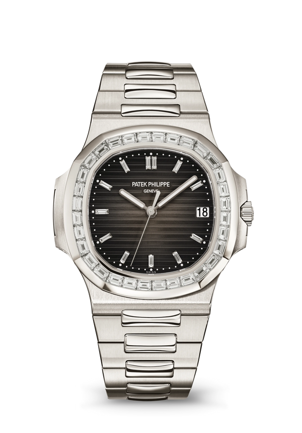 Patek Philippe Nautilus 5711/110P-001 — Platinum