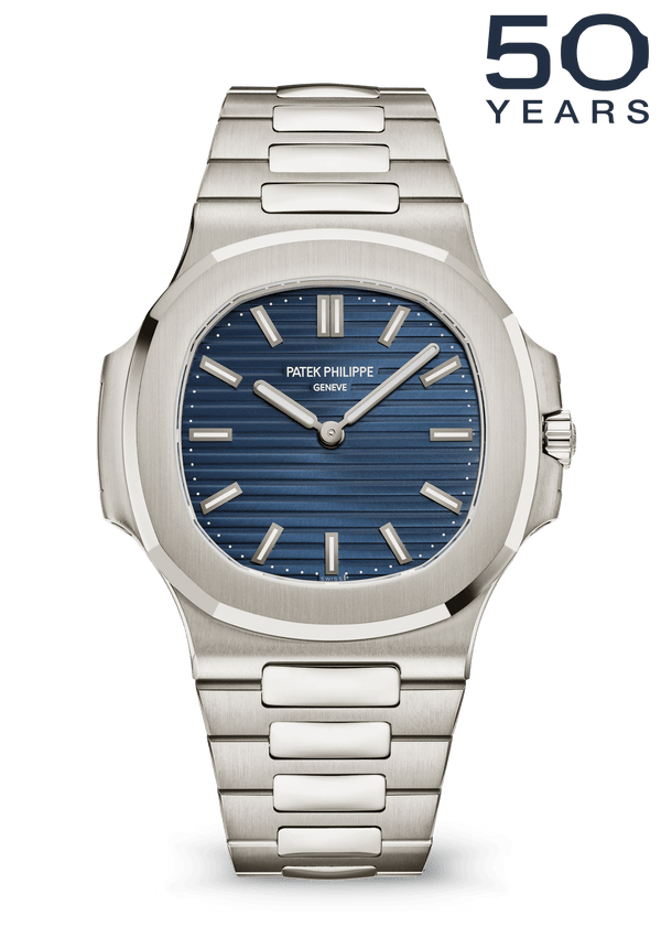 Patek Philippe Nautilus 5810/1G-001 — White gold