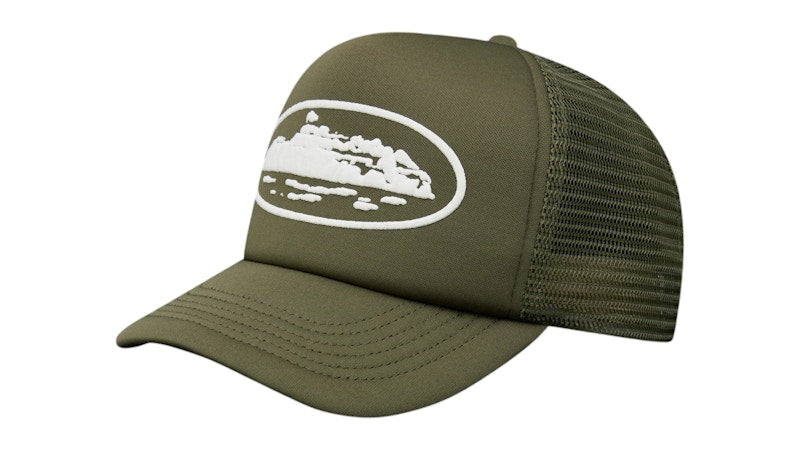 Corteiz Island Puff Print Trucker Hat Olive
