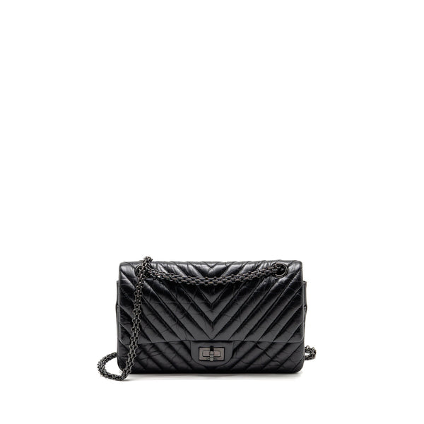 CHANEL SMALL 2.55 REISSUE DOUBLE FLAP BAG CHEVRON AGED CALFSKIN SO BLACK