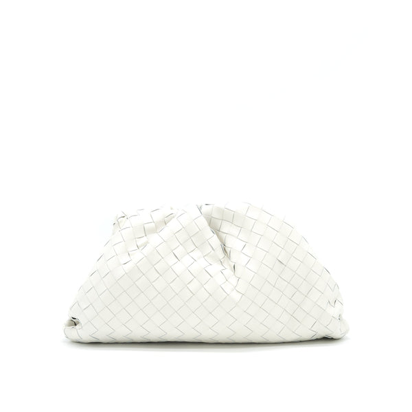 BOTTEGA VENETA INTRECCIATO POUCH IN WHITE