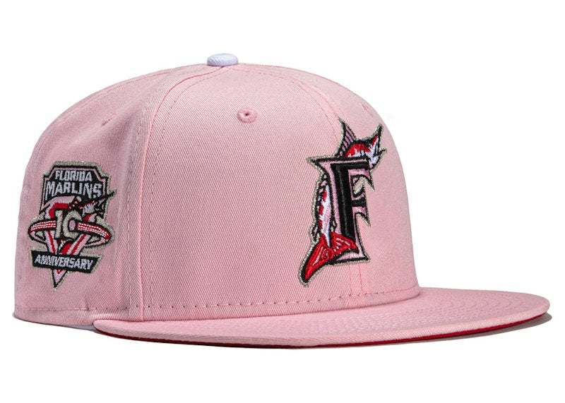 New Era x Hat Club Miami Marlins 10th Anniversary Patch Strawberry Jam 59Fifty Fitted Hat Pink
