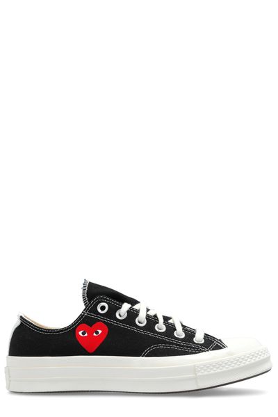 Comme des Garçons Play Comme des Garcons Play Round Toe Lace-Up Sneakers